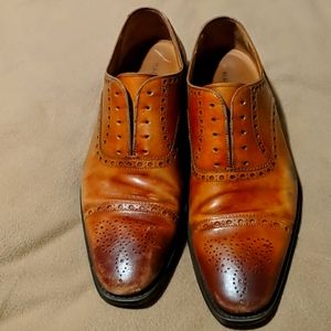 Size 8 mens magnanni praga medallion oxford
